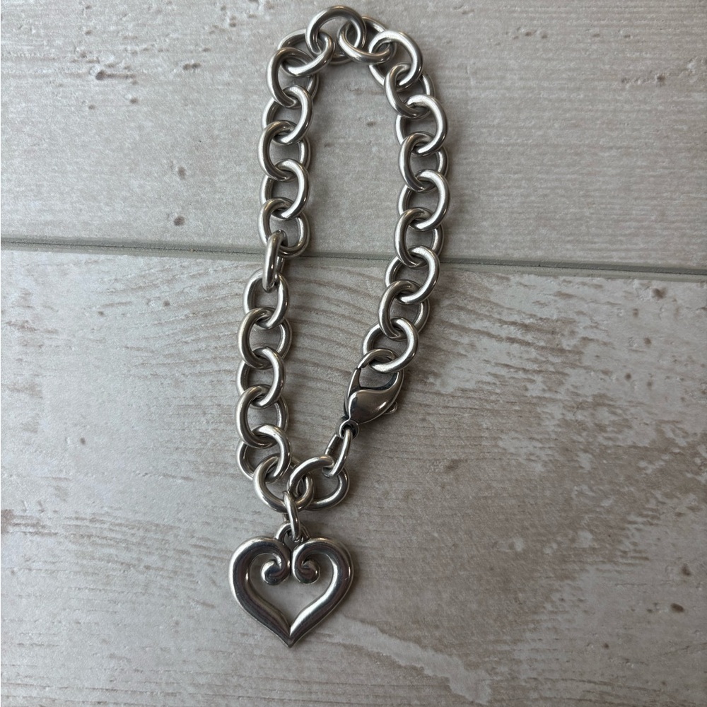 James Avery